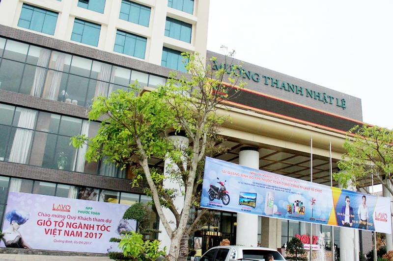 LAVO | GIỖ TỔ NGÀNH TÓC 2017 TẠI QUẢNG BÌNH.

