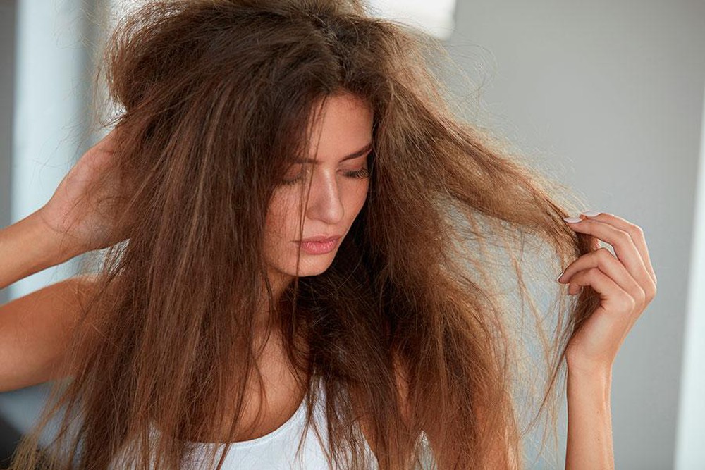 Nếu bạn gặp phải tình trạng nhuộm tóc không lên màu, đừng lo lắng vì có thể tự xử lý tại nhà một cách đơn giản. Xem hình ảnh để tìm hiểu chi tiết và áp dụng ngay nhé!